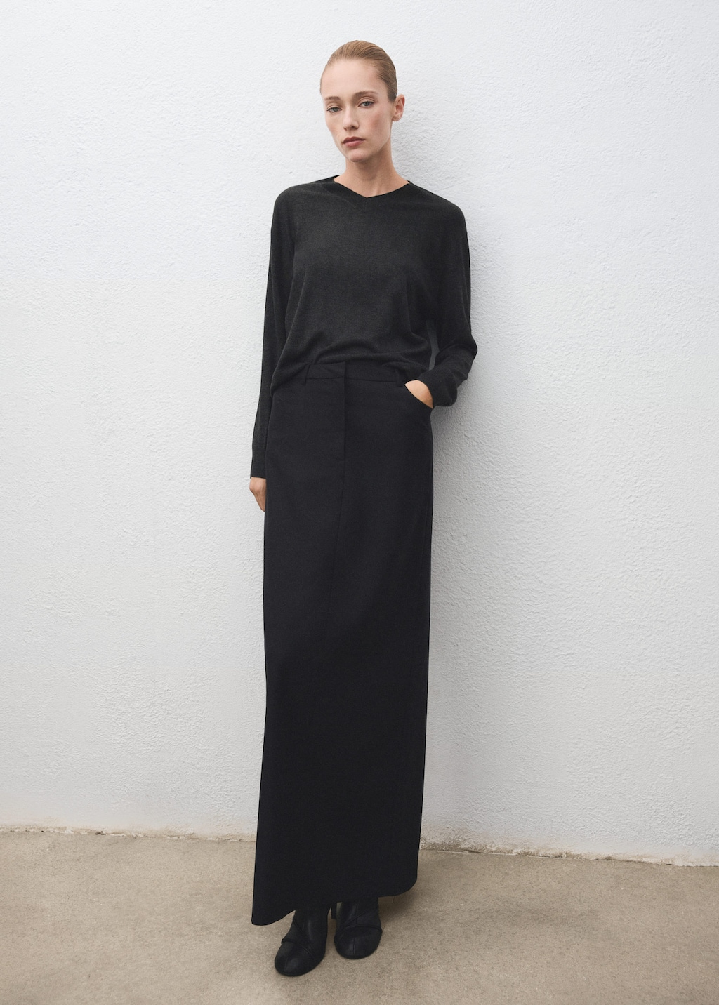 Mango V-neck Knit Sweater Charcoal In Black