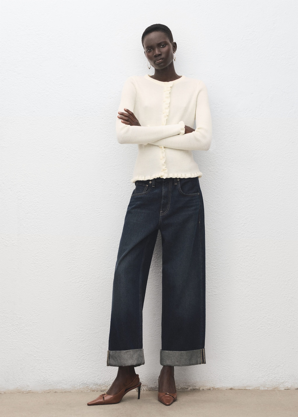 Mango Scalloped Edges Cardigan Ecru In Sand