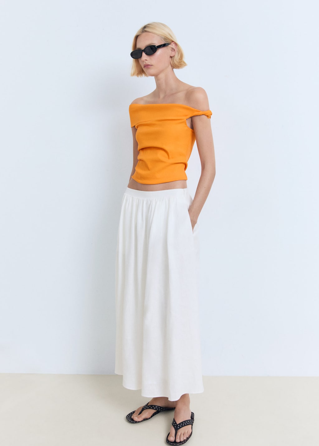 Asymmetrical strapless top orange - Woman - XS - MANGO