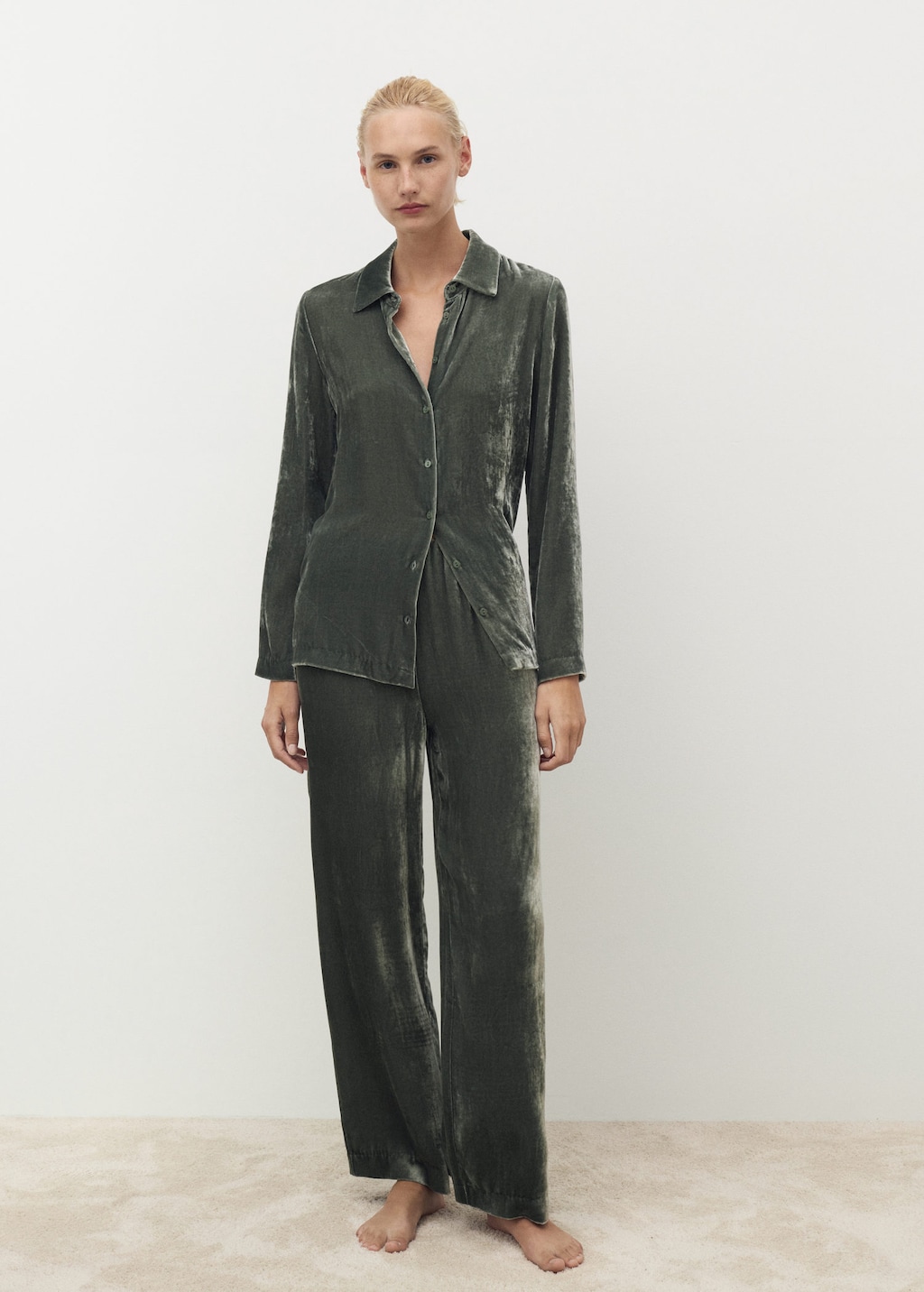 Silk velvet shirt green - Woman - L - MANGO