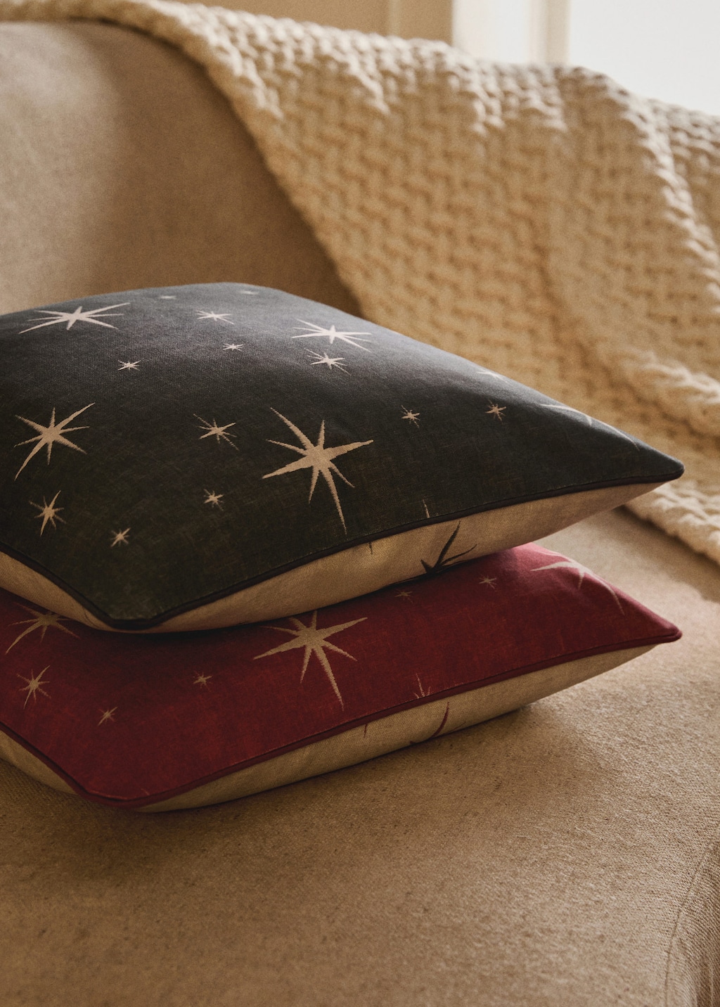 Mango Home Cotton Cushion Cover With Star Print And Piped Edges 50x50 Cm Grey