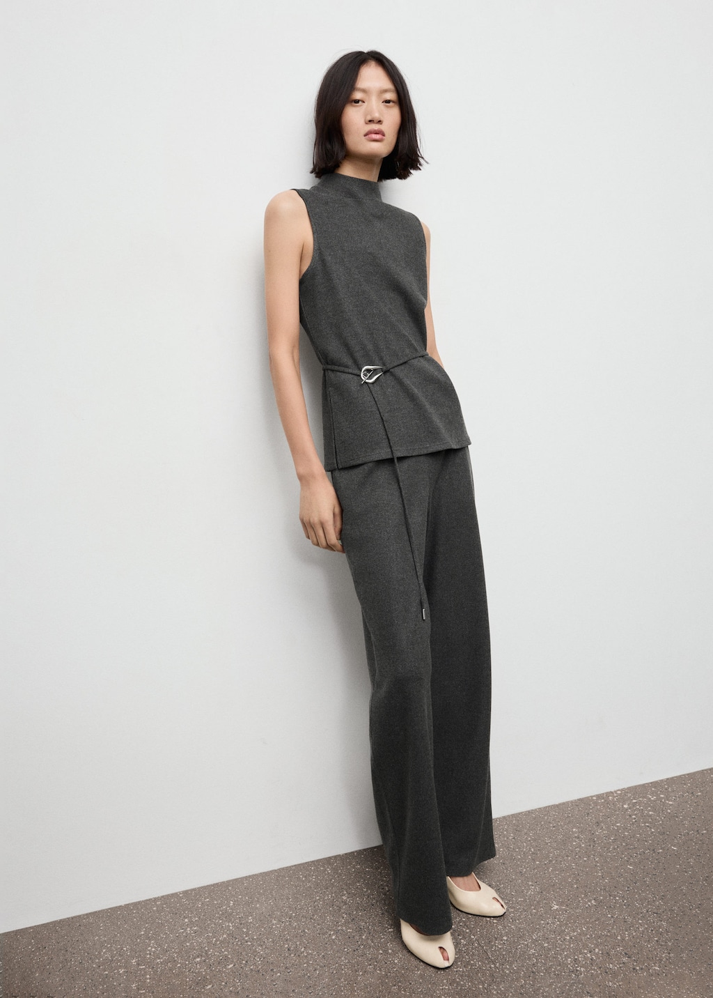 Mango Straight-fit Trousers With Elastic Waist Medium Heather Grey In Gray