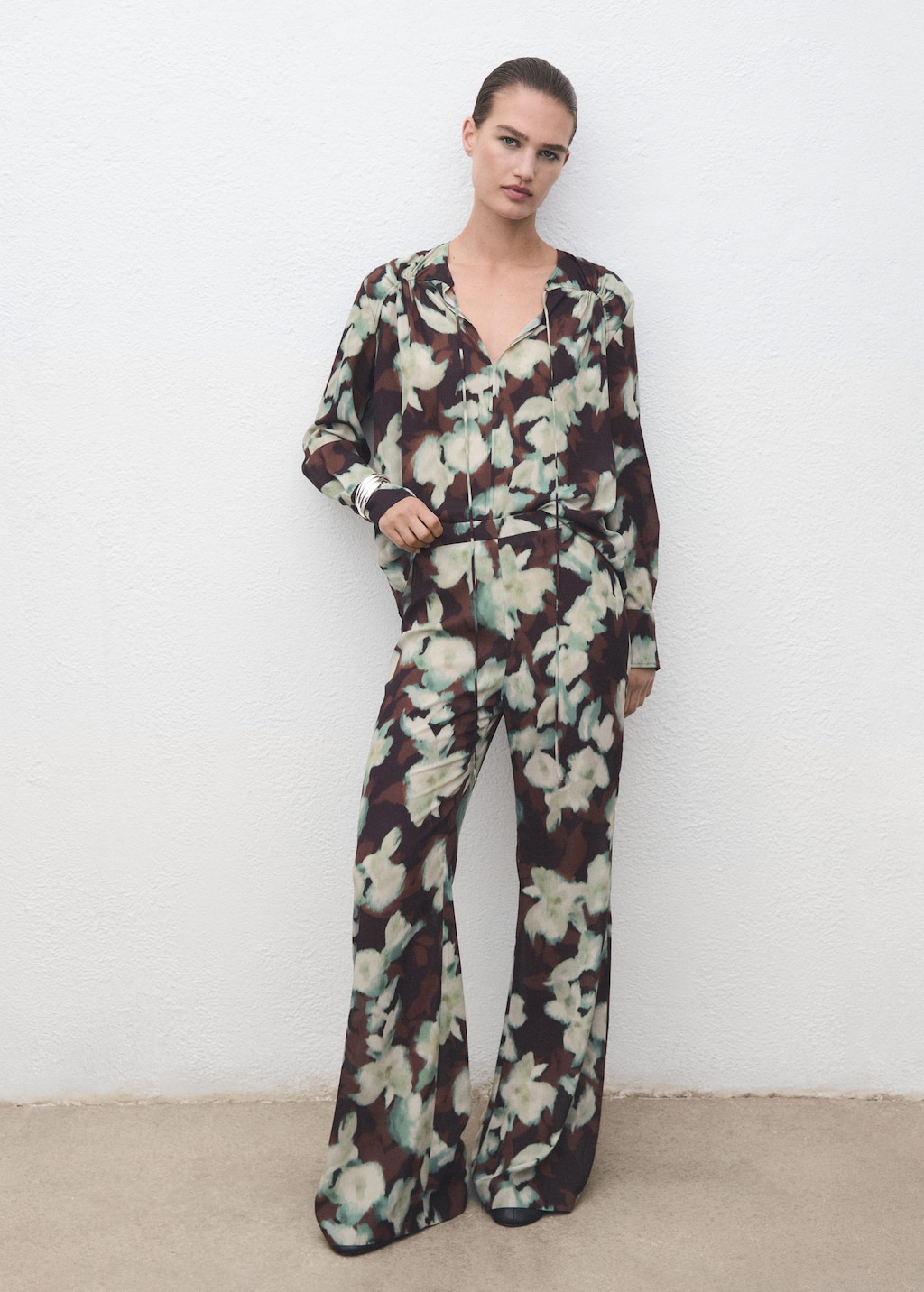 Mango Printed Flared Trousers Green