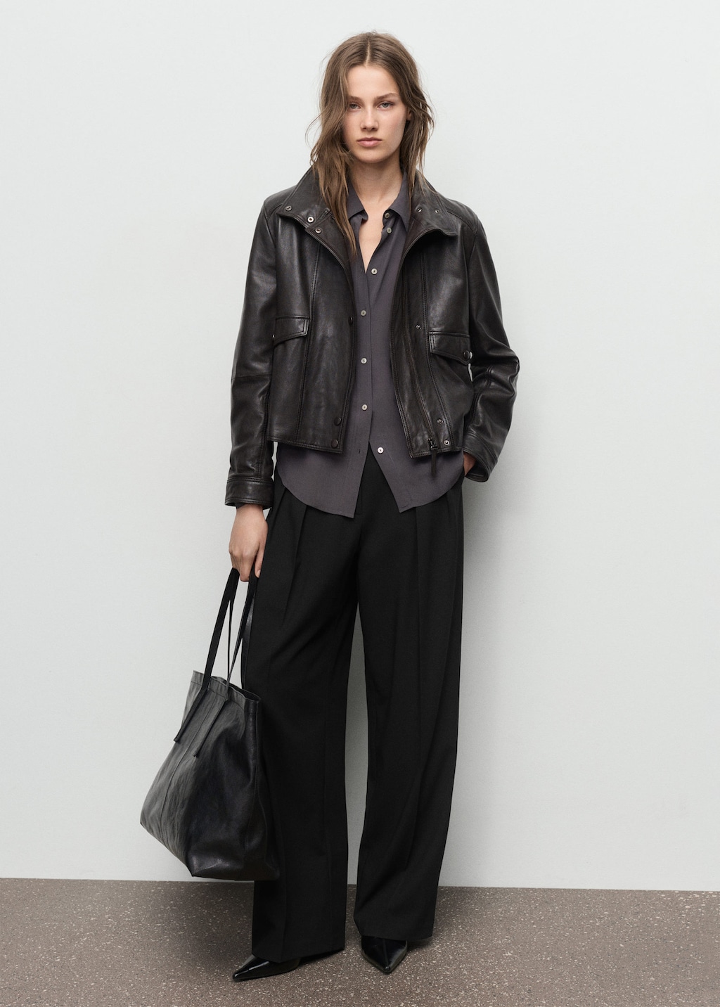 Mango Wide-leg Mid-rise Pleated Trousers Black