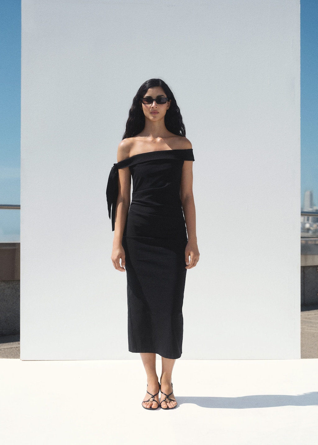 Strapless dress with bow detail black – Woman – 2 – MANGO Strapless dress with bow detail black – Woman – 2 – MANGO