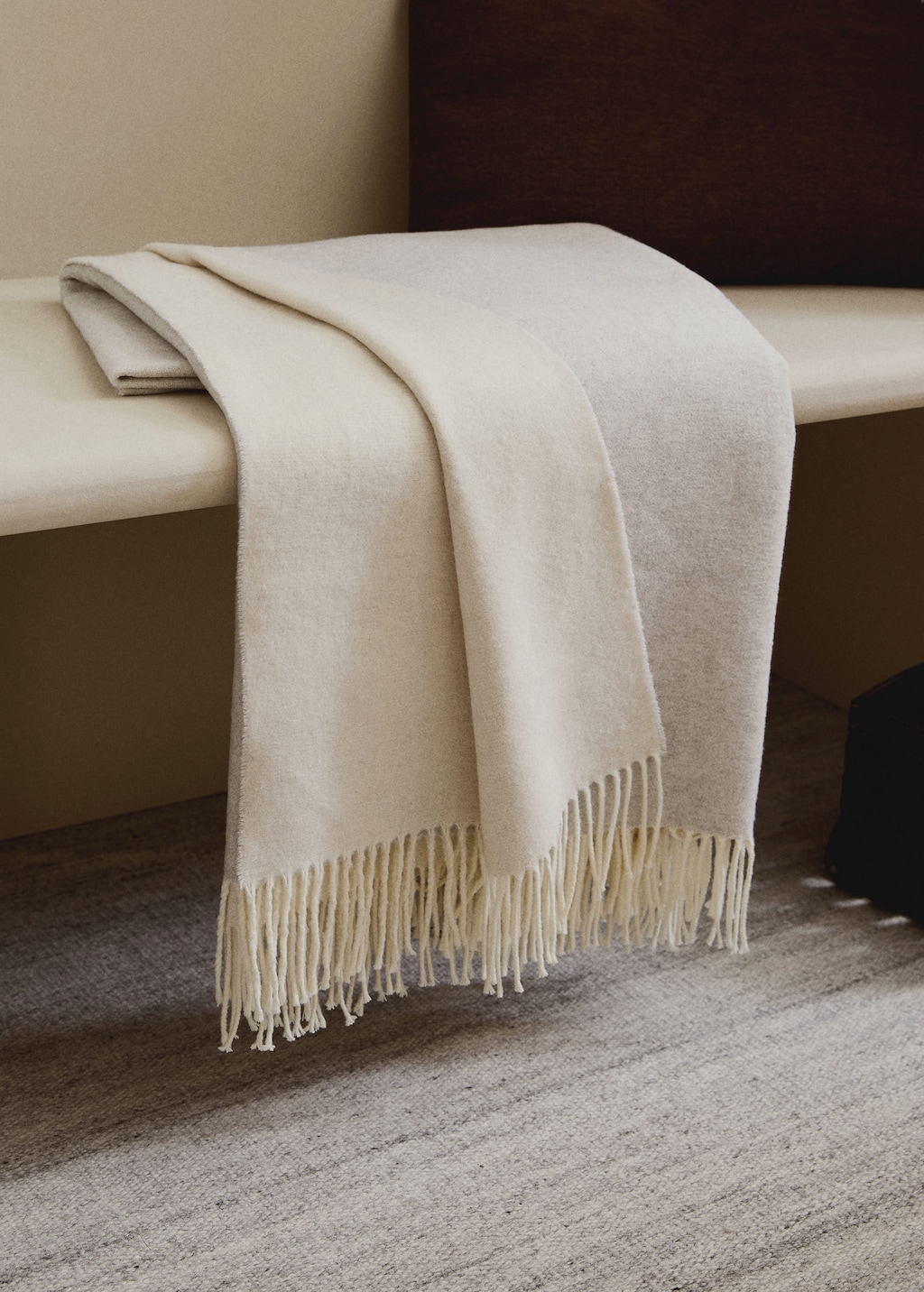 Mango Home Double-sided Cotton Blanket With Fringes Grey