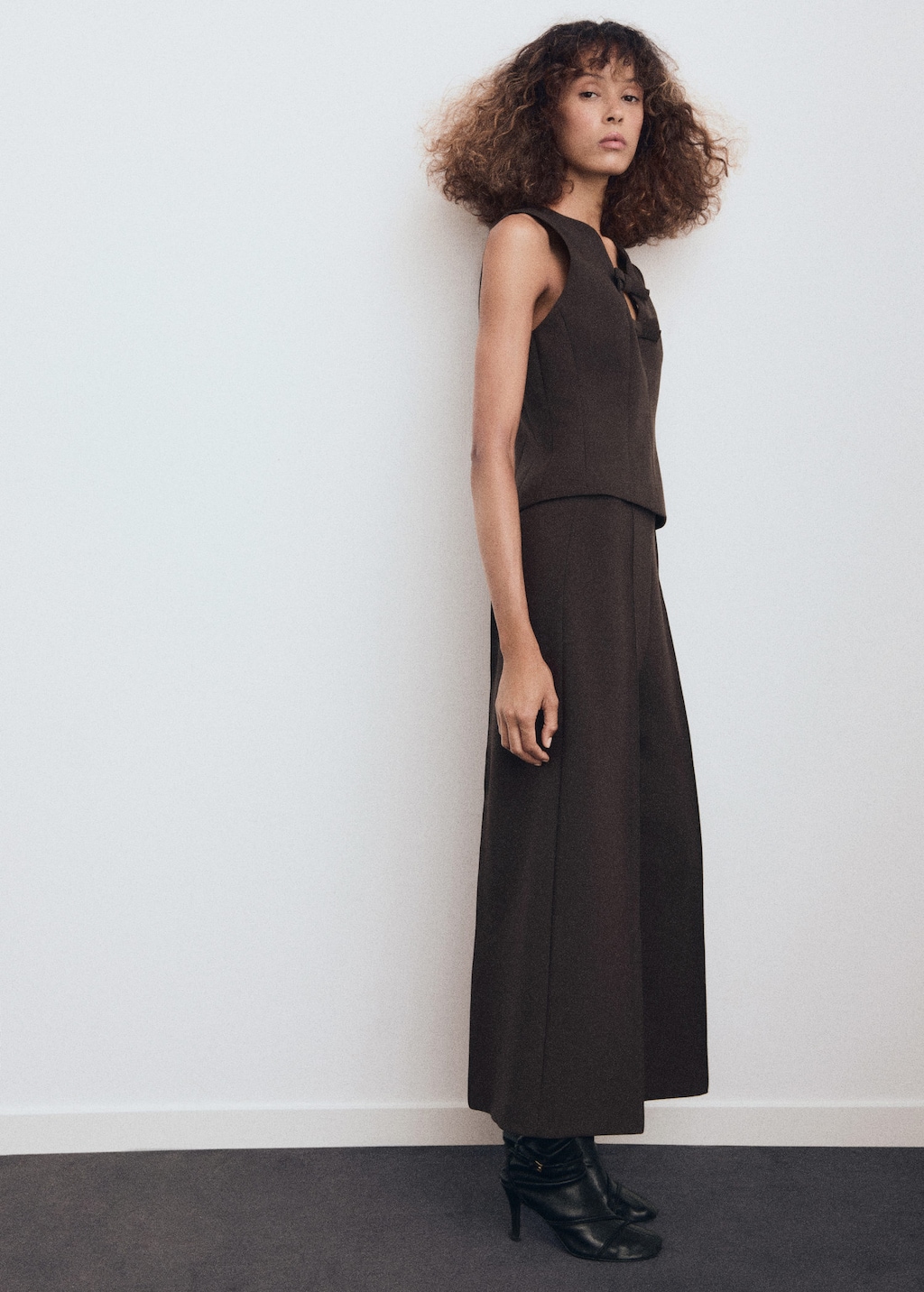 Mango Cropped Culotte Trousers Brown In Black