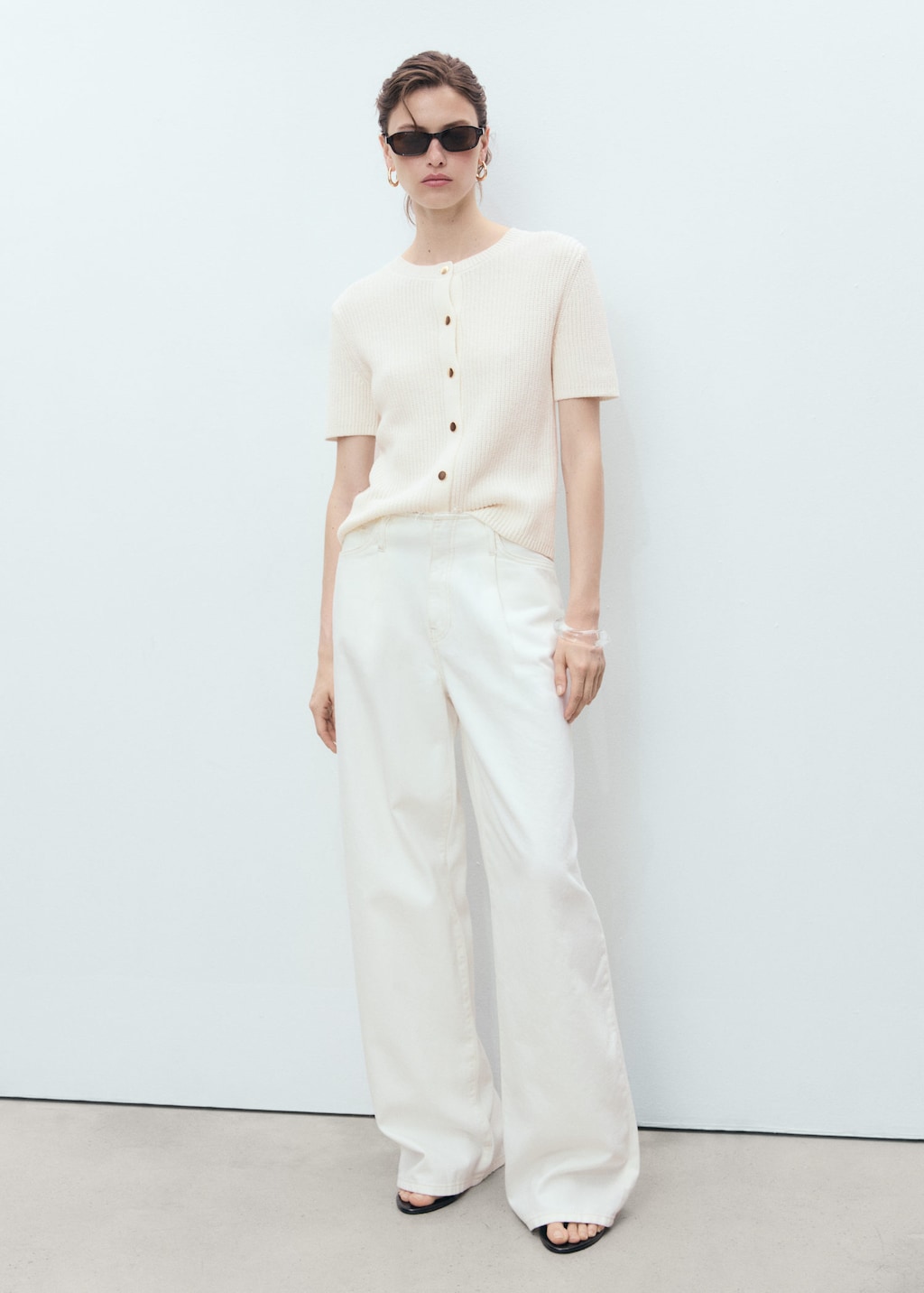 Short-sleeved knitted cardigan ecru - Woman - M - MANGO
