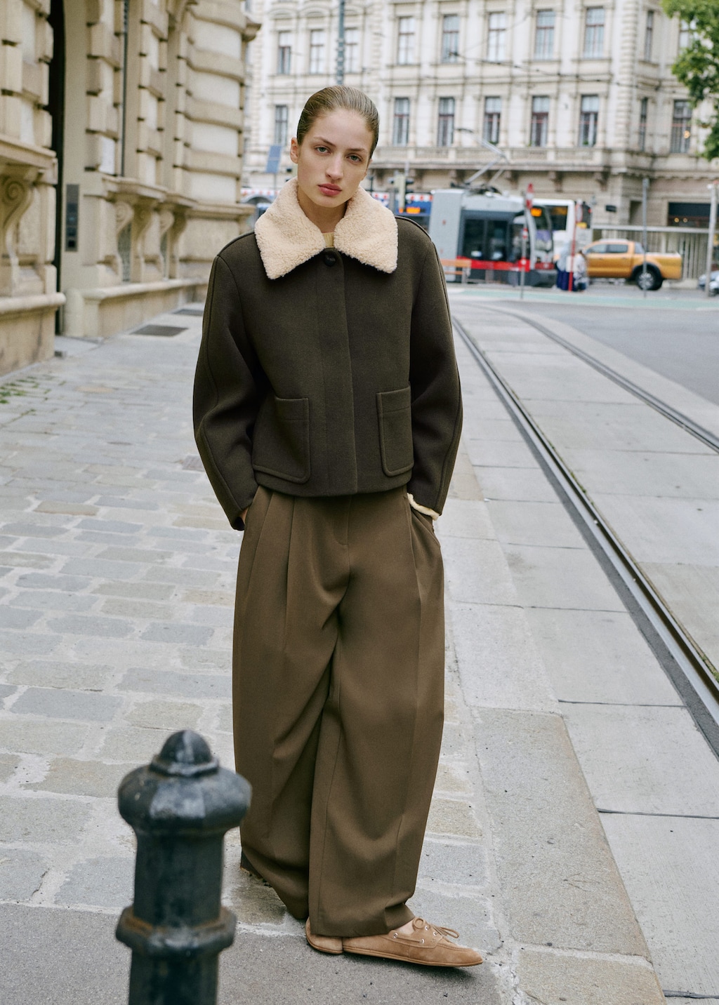 Mango Wide-leg Mid-rise Pleated Trousers Khaki In Brown