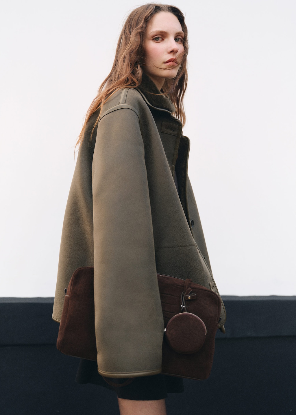 Mango Medium Suede Bowling Bag Chocolate In Brown