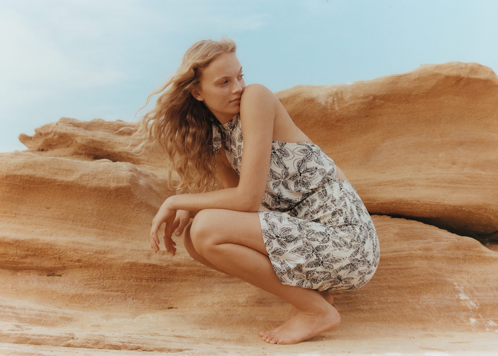 Floral-print halter dress