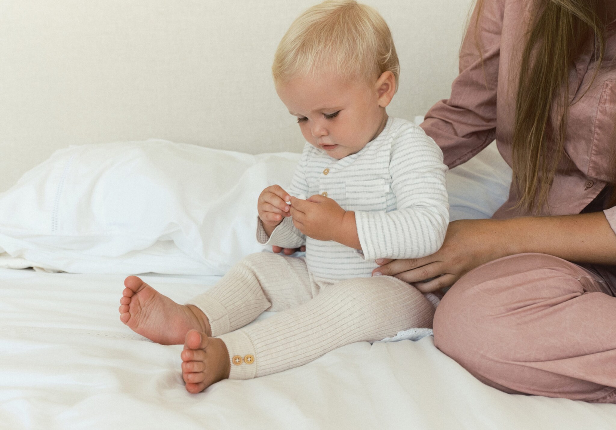 Ribbed knitted leggings - Panoramic plane