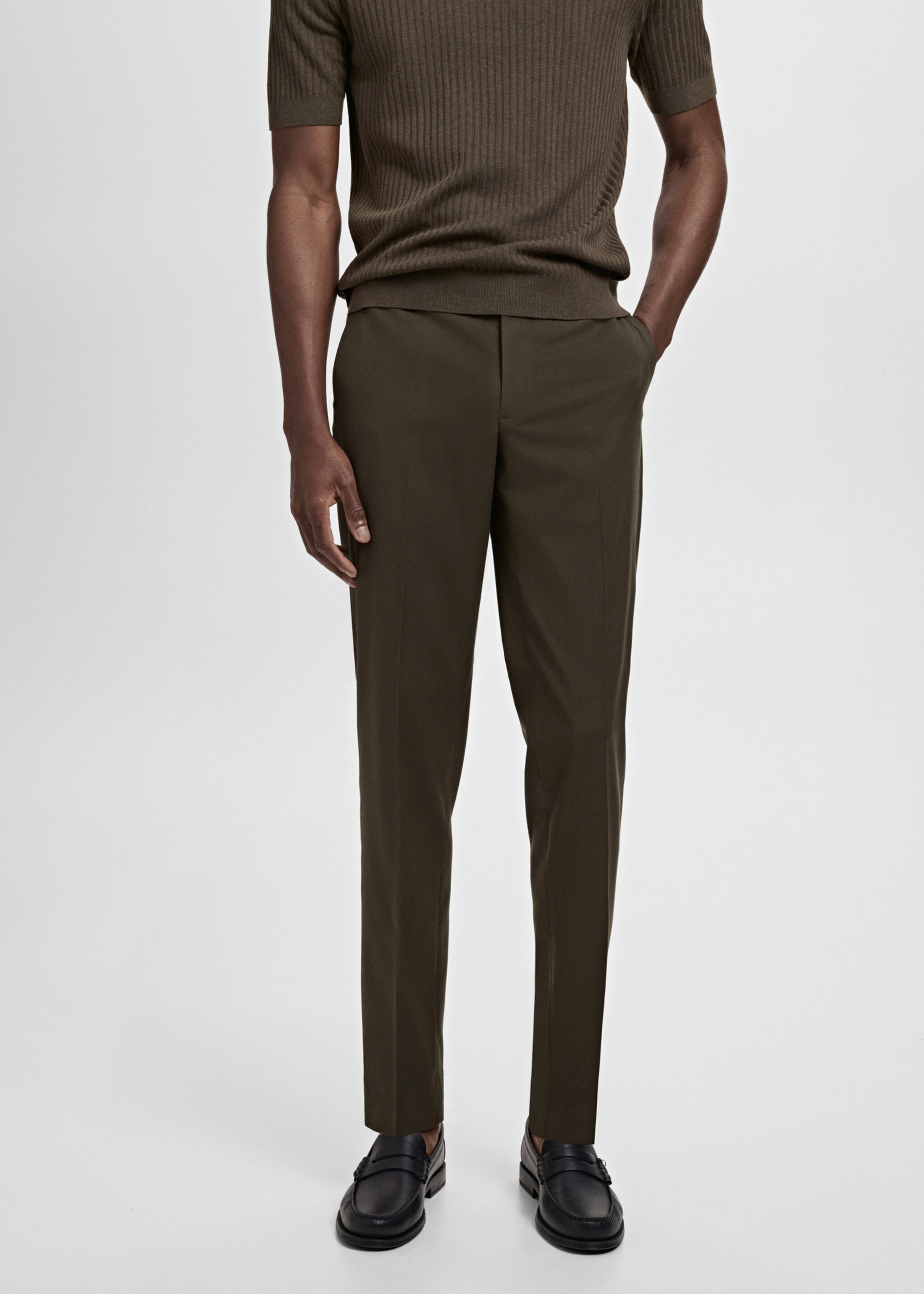 Milan slim-fit pantalon - Middenvlak, Kaki. Ref: 17005157-01.
