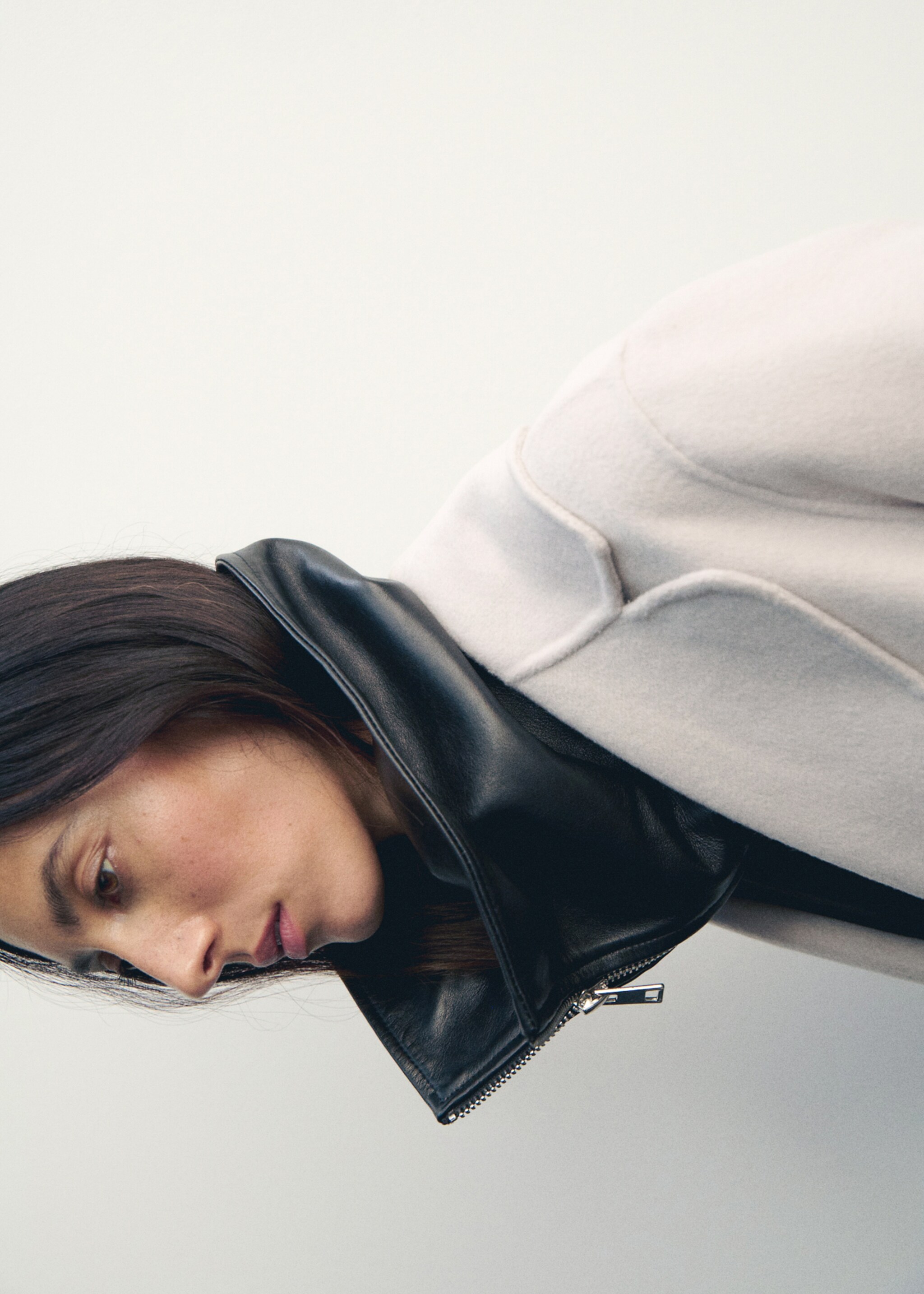 Handmade wool coat with belt - Details of the article 1, Ice Grey. Ref: 17005794-01.