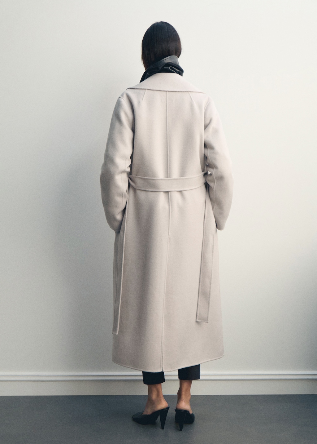 Handmade wool coat with belt