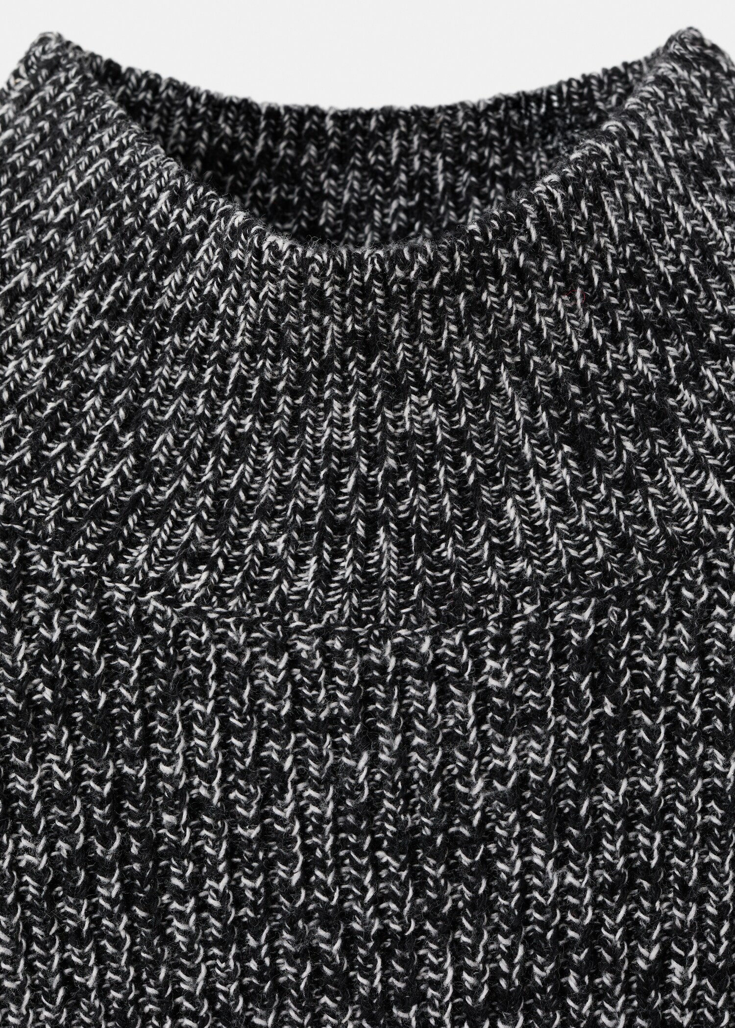 Marbled perkins-neck sweater - Details of the article 0