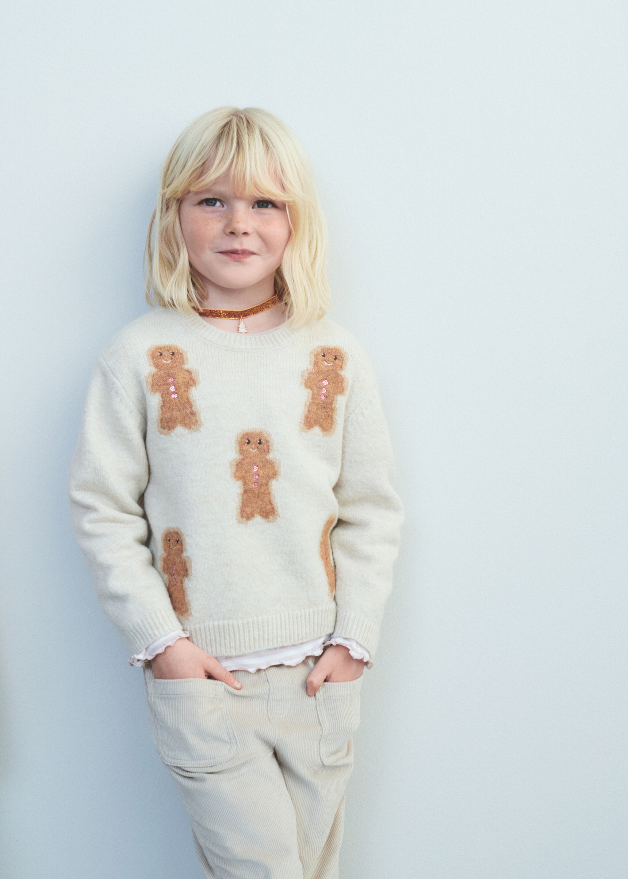 Yılbaşı desenli triko kazak - Ürün detayı 5, Bej. Ref: 17009113-01.