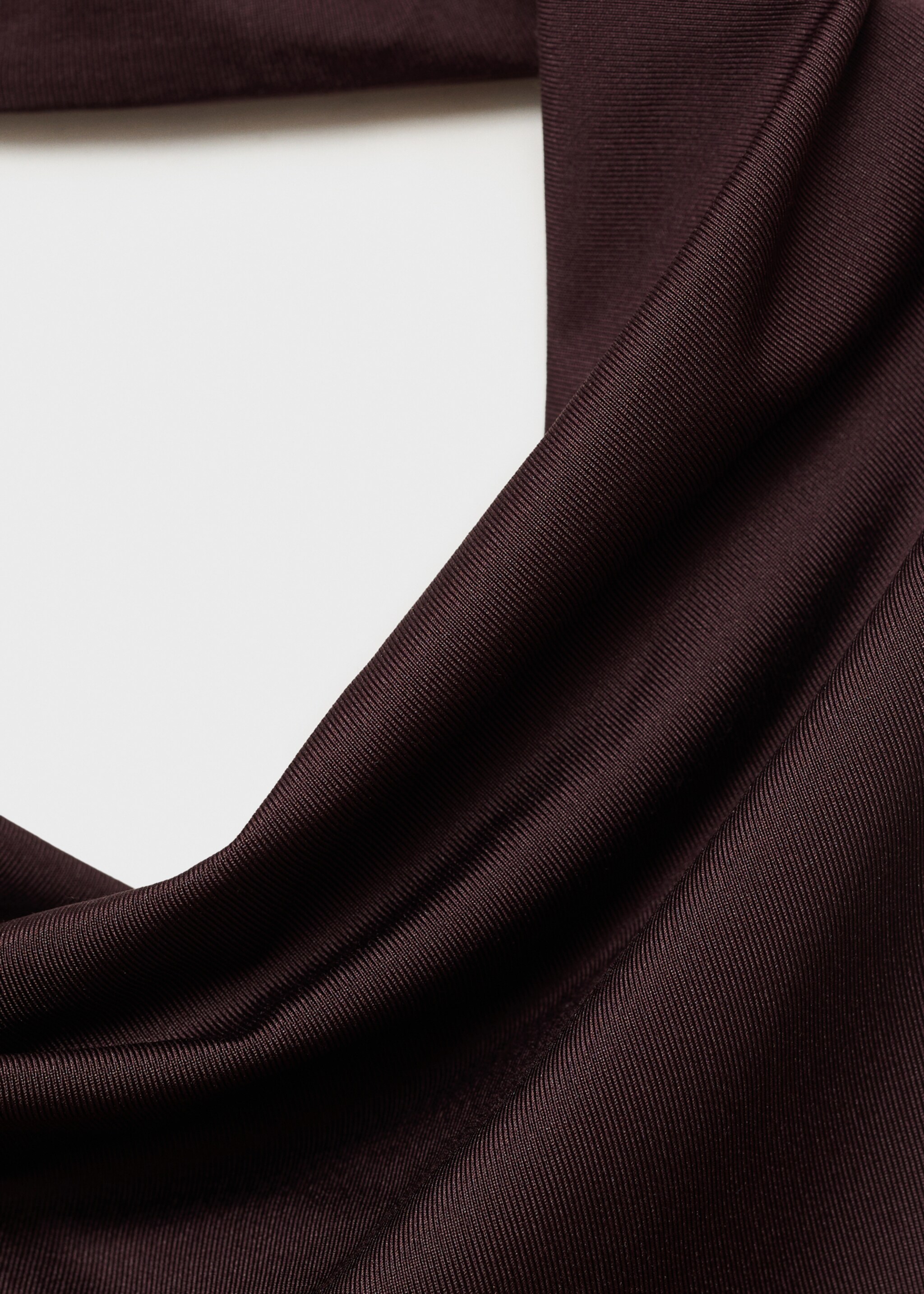 Draped halter top - Details of the article 8