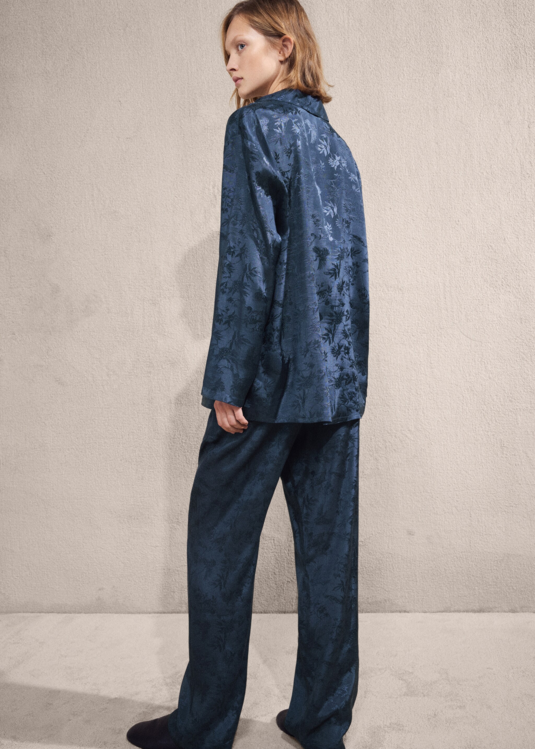 Jacquard satin pyjama trousers - Reverse of the article, Night Blue. Ref: 17014109-01.