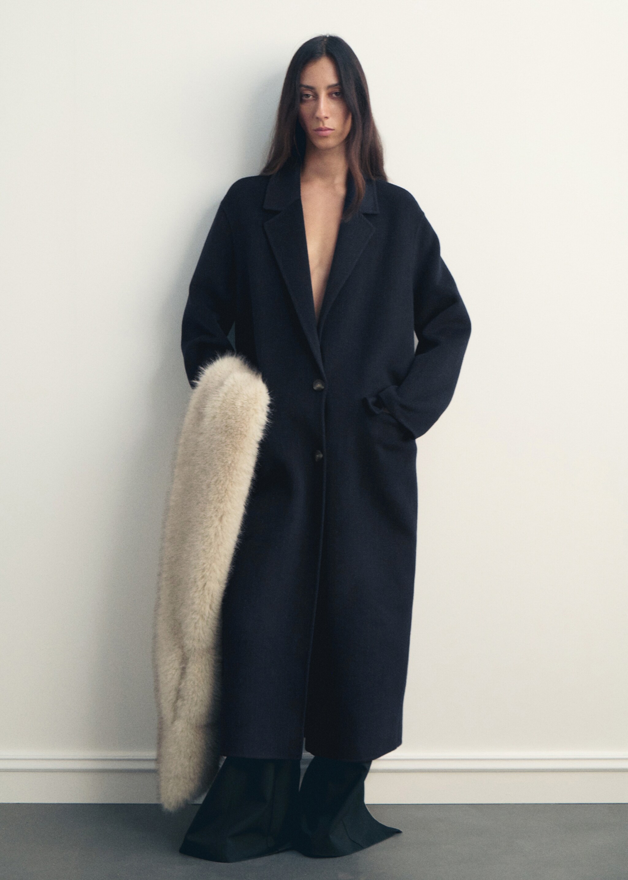 Wool overcoat - General plane, Dark Navy. Ref: 17015799-01.