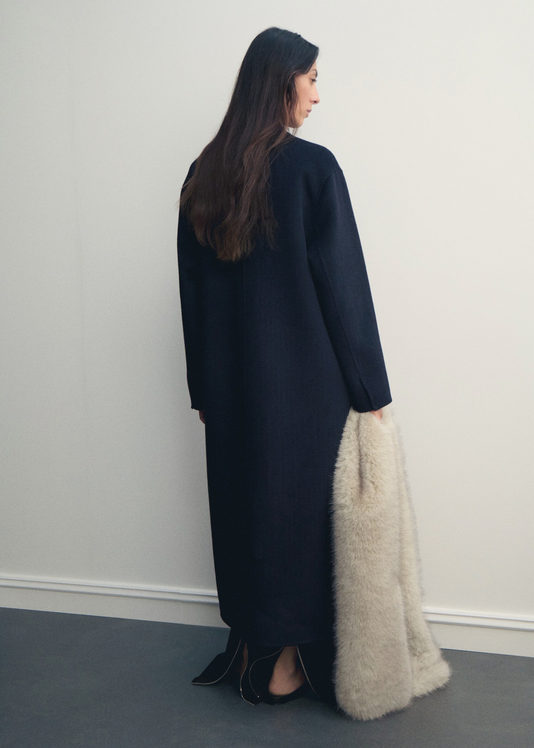 Wool overcoat - Reverse of the article, Dark Navy. Ref: 17015799-01.