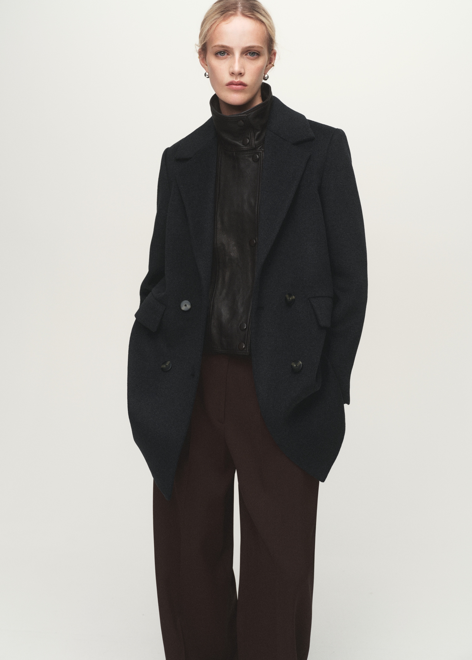 Manteau en laine à double boutonnage - Plan moyen