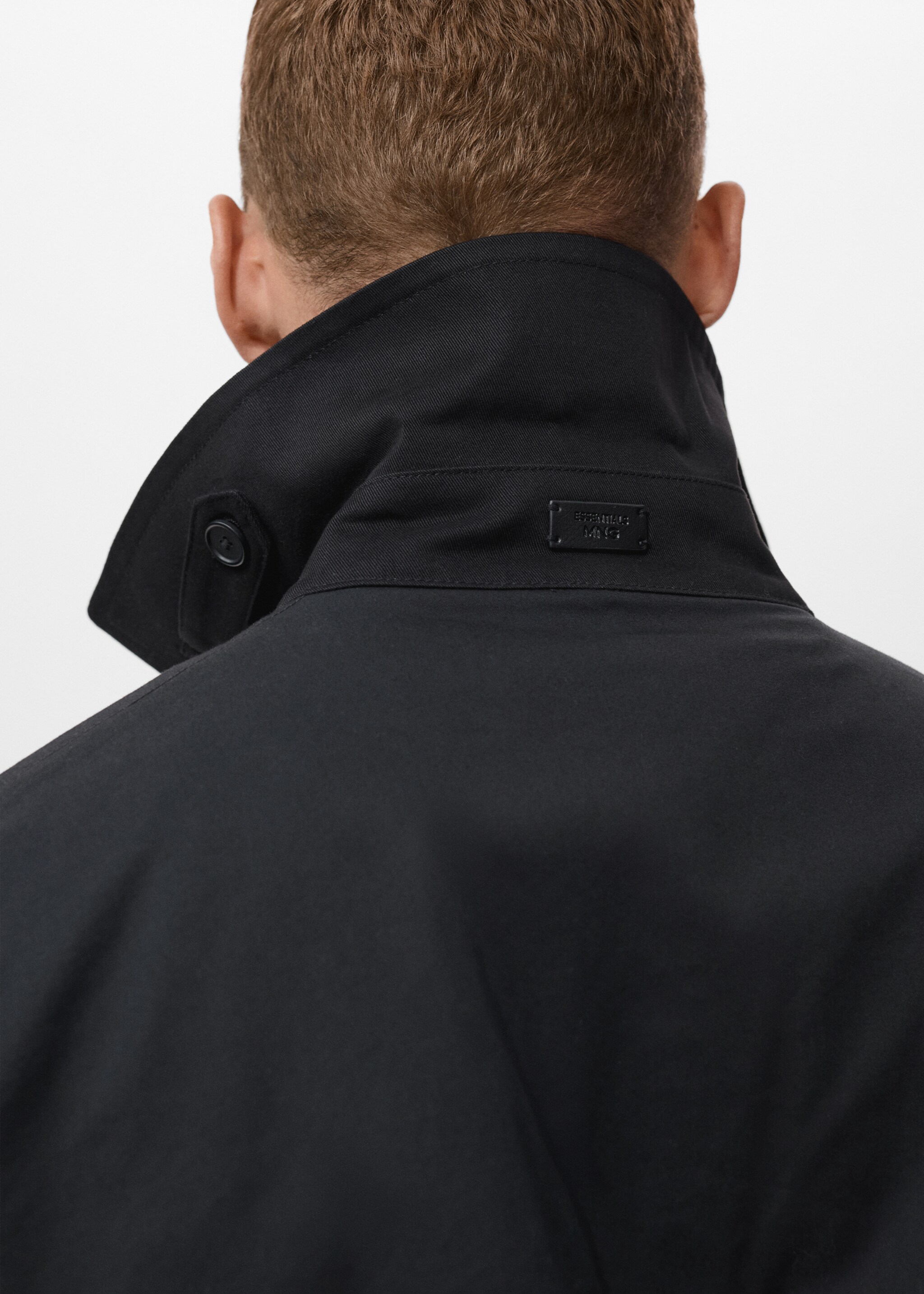 Water-repellent belted trench coat - Details of the article 4, Black. Ref: 17015970-01.