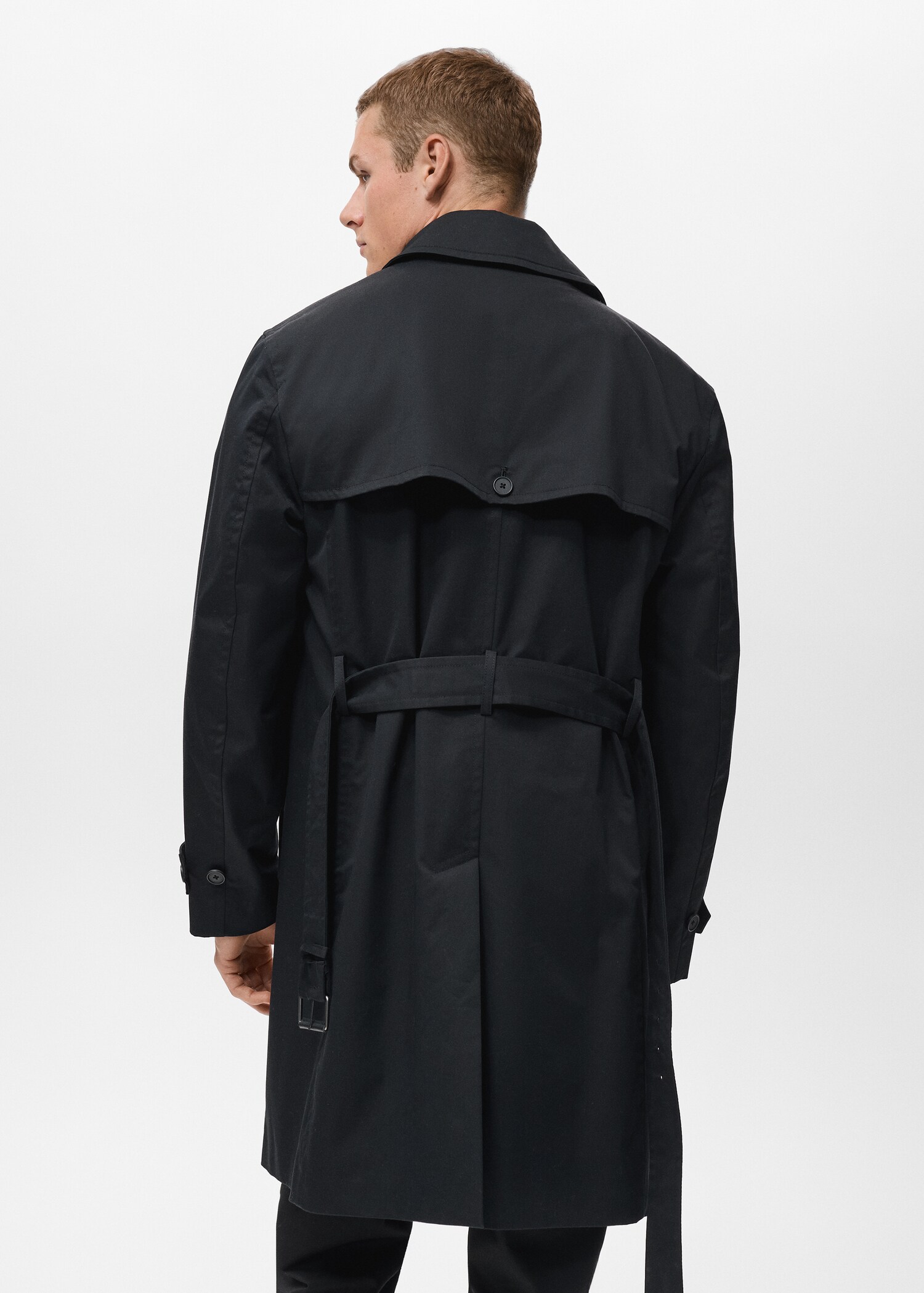 Water-repellent belted trench coat - Reverse of the article