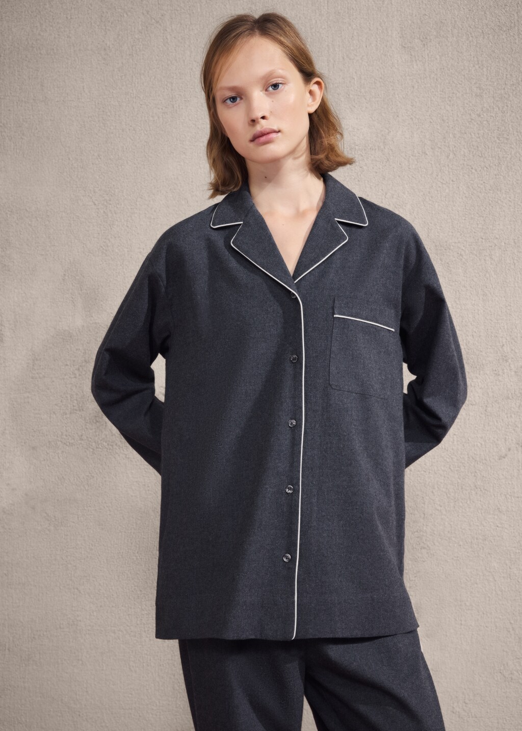 Cotton flannel pants with contrasting piping