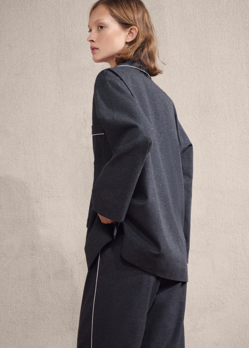 Cotton flannel pants with contrasting piping