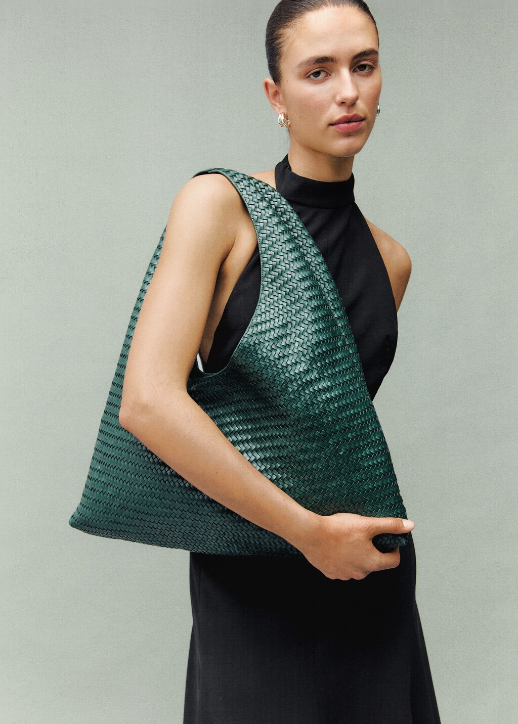 Halter-neck dress with open back