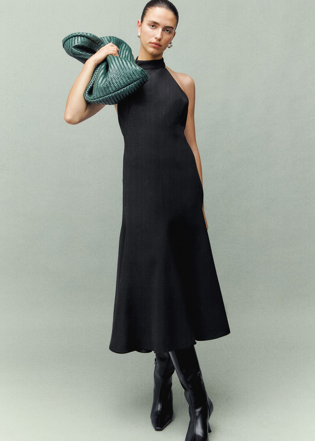 Halter-neck dress with open back