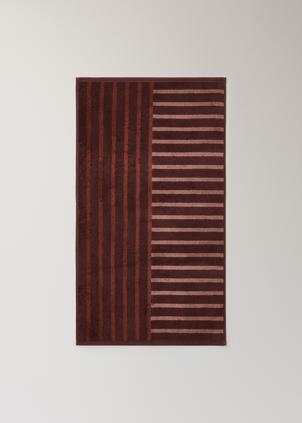 Cotton washbasin towel with two-tone stripes