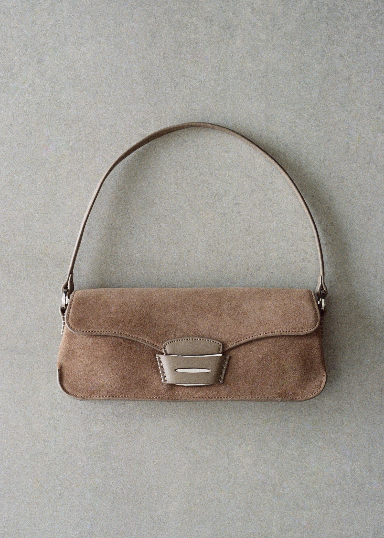 Schultertasche aus Rauleder - Allgemeine Ansicht