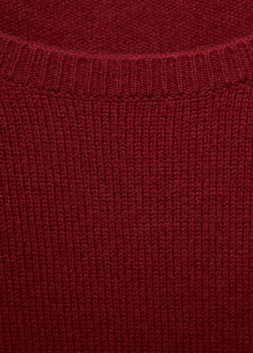 Thick cashmere sweater