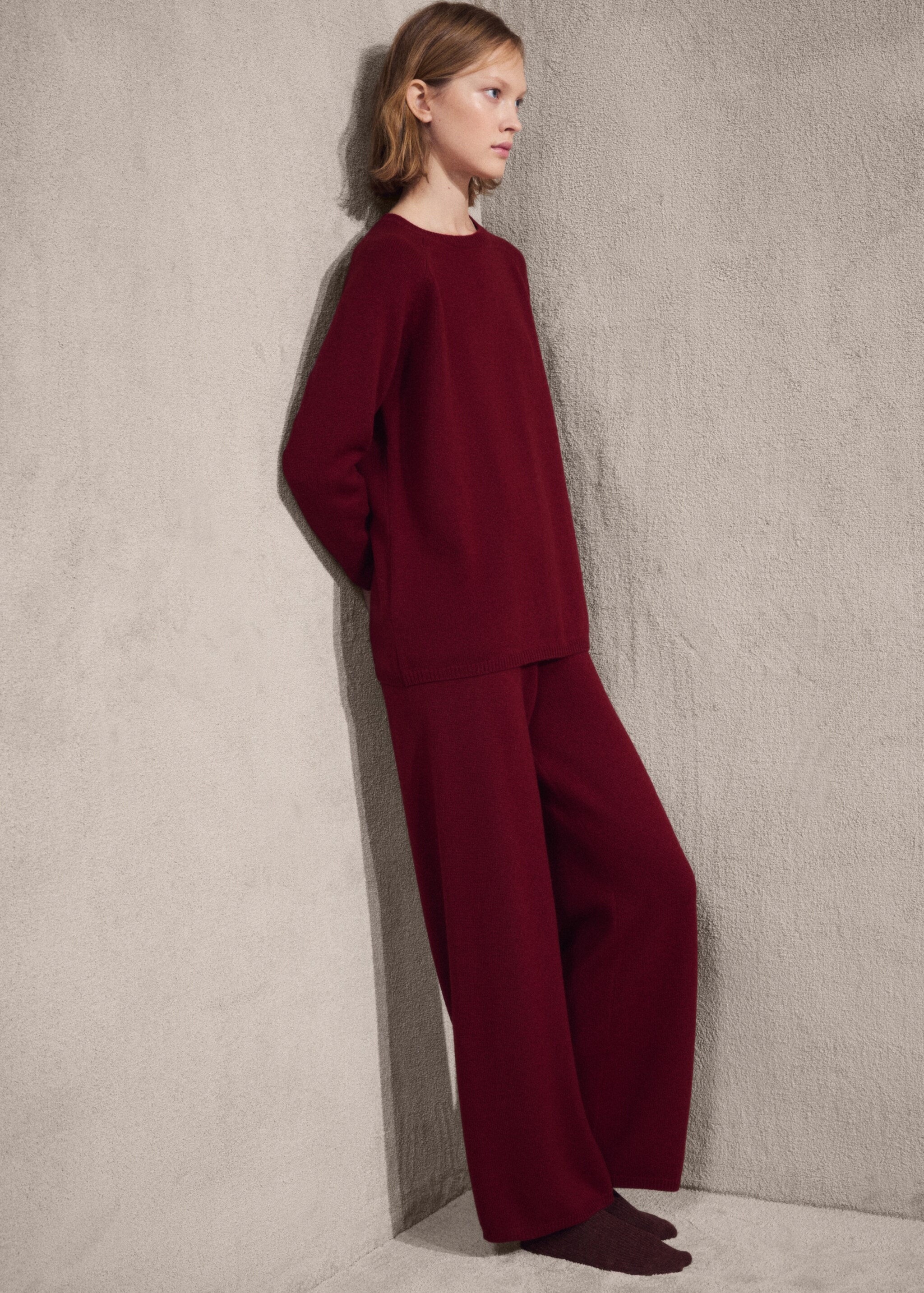 Thick cashmere sweater - General plane, Red. Ref: 17027130-01.