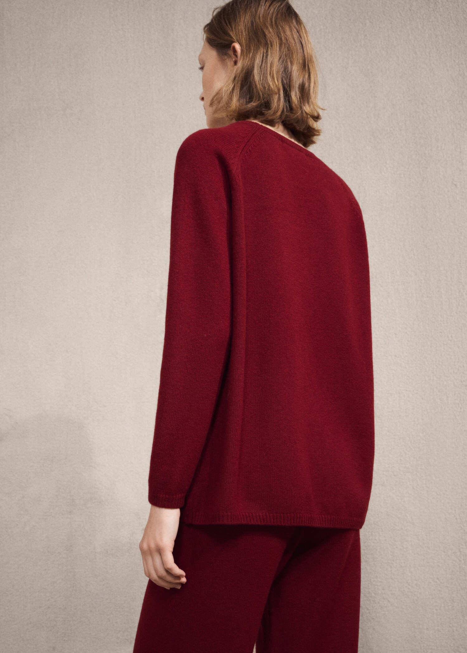 Thick cashmere sweater - Reverse of the article