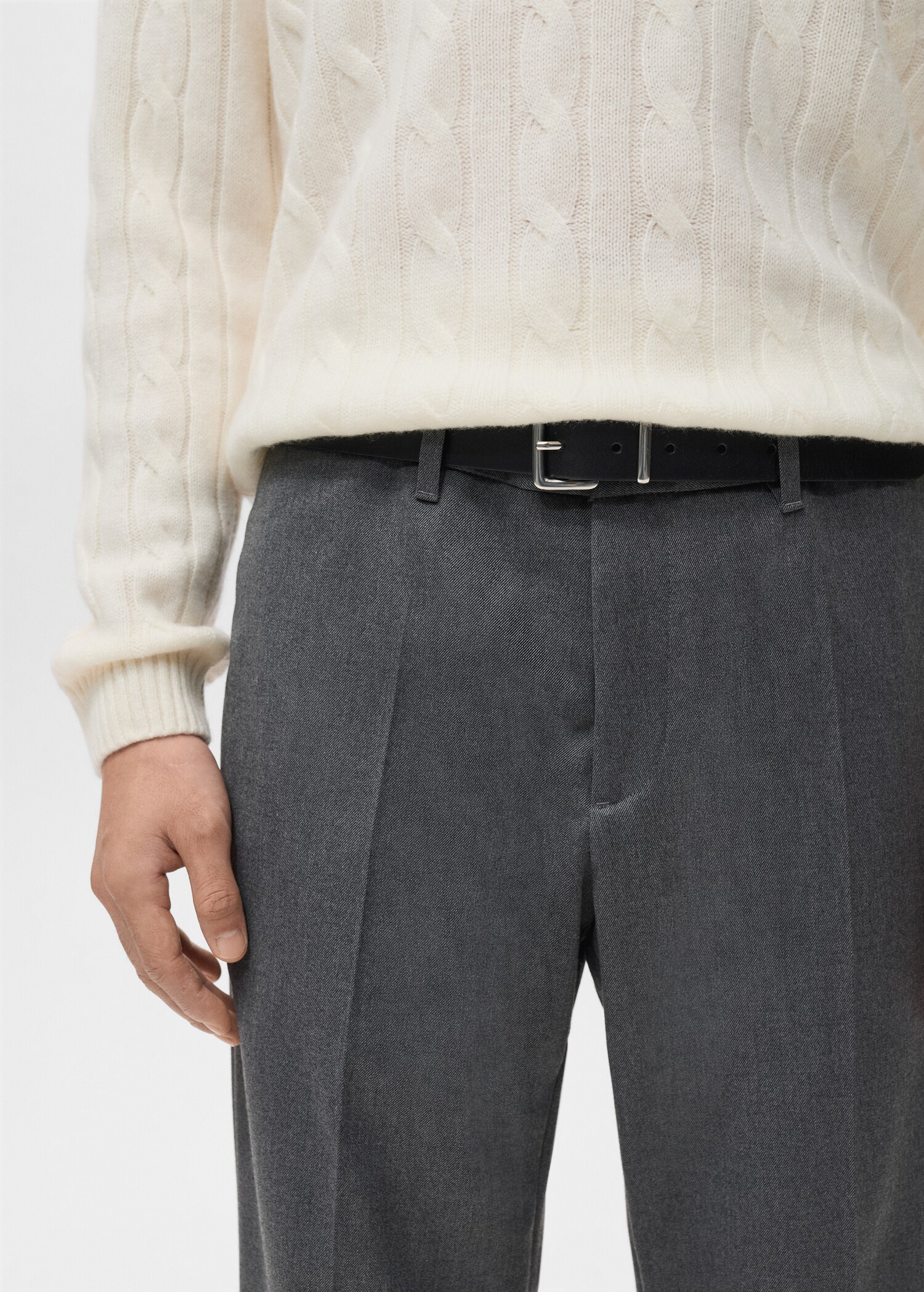 Flowy straight-fit trousers - Details of the article 1