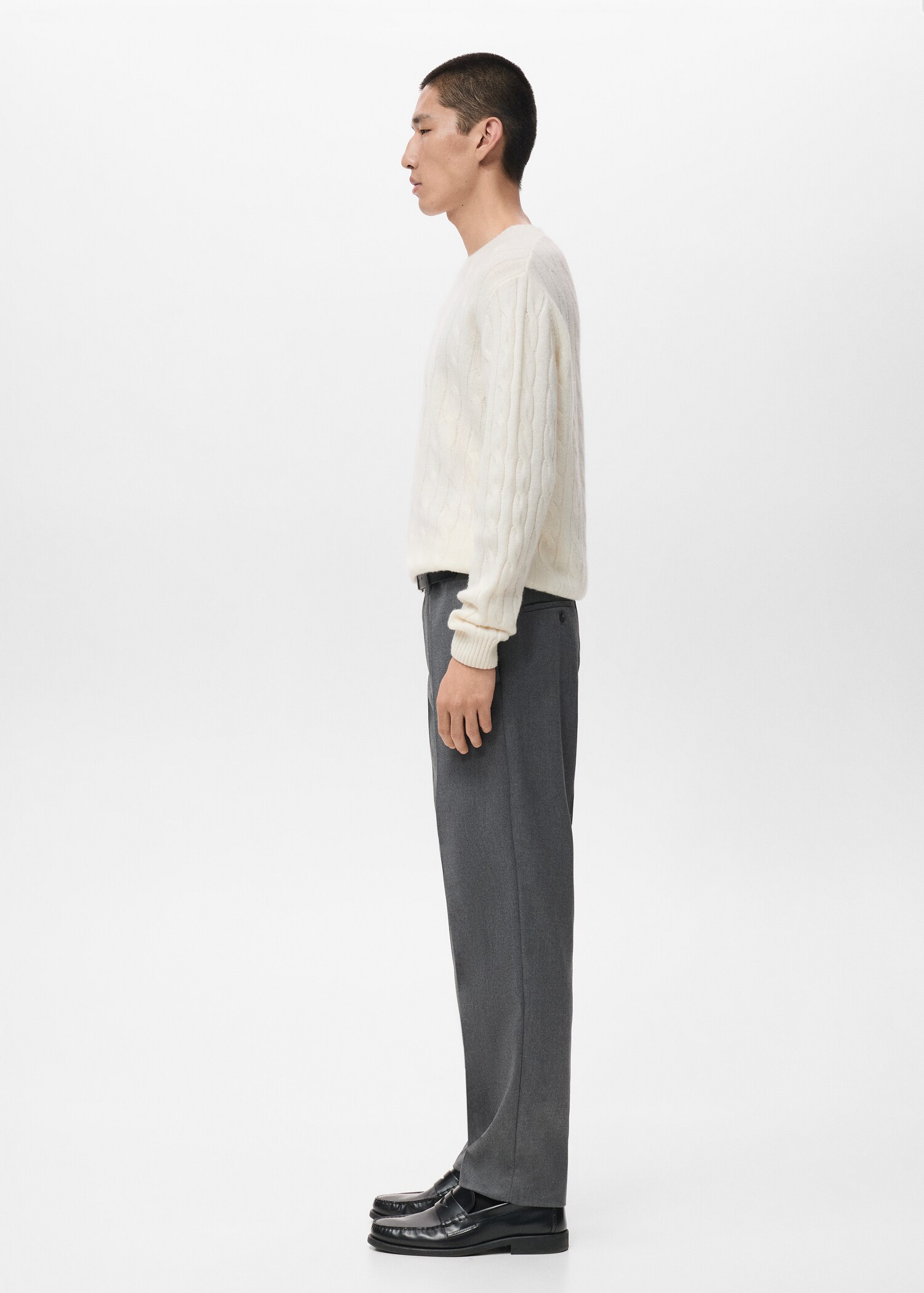 Flowy straight-fit trousers - Details of the article 2