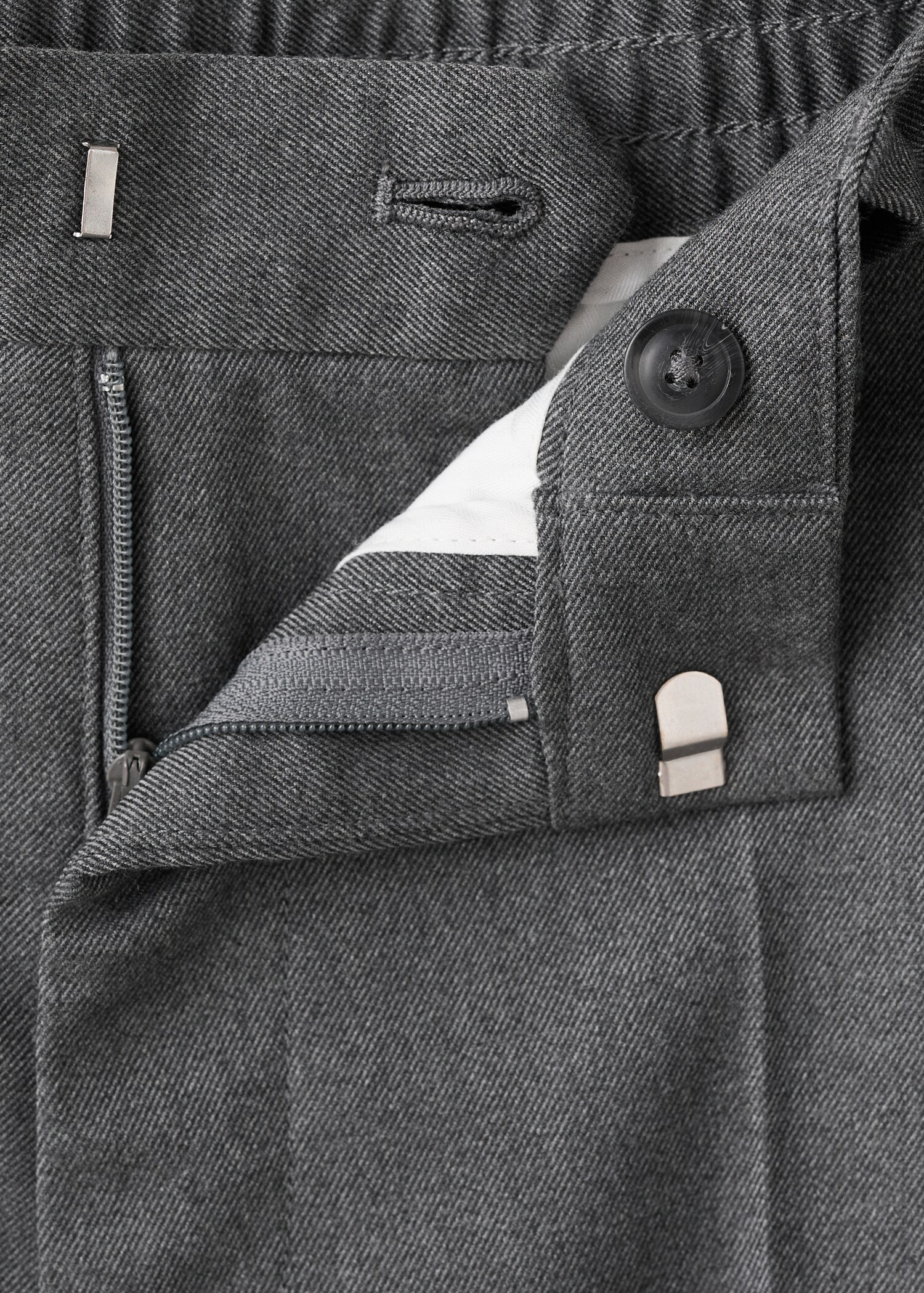 Flowy straight-fit trousers - Details of the article 8