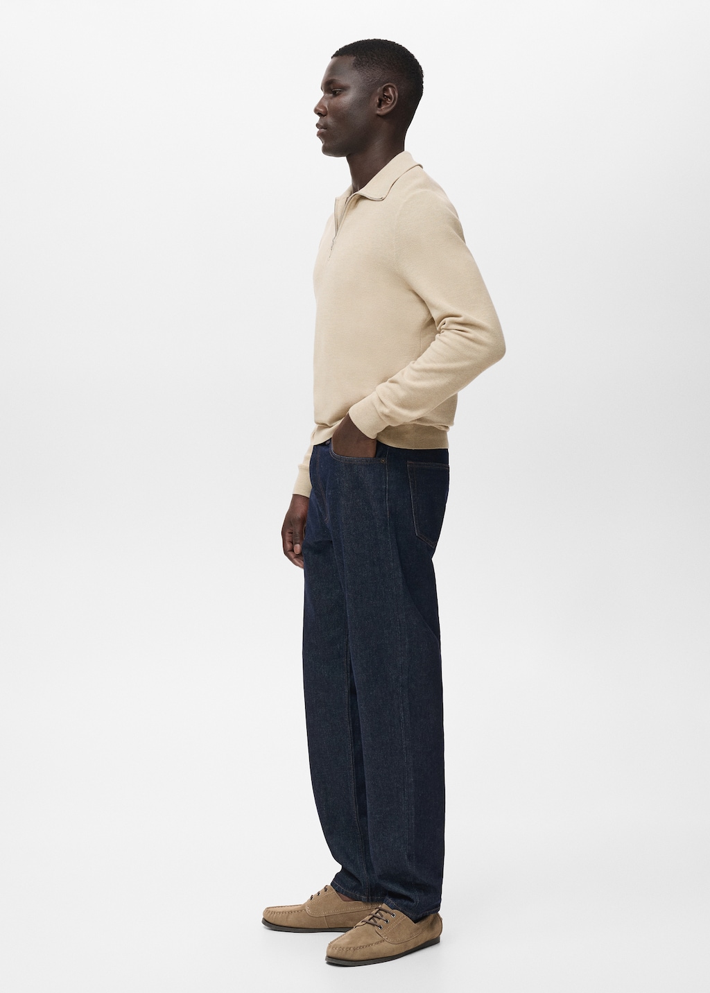 Microstructure sweater with zipper collar