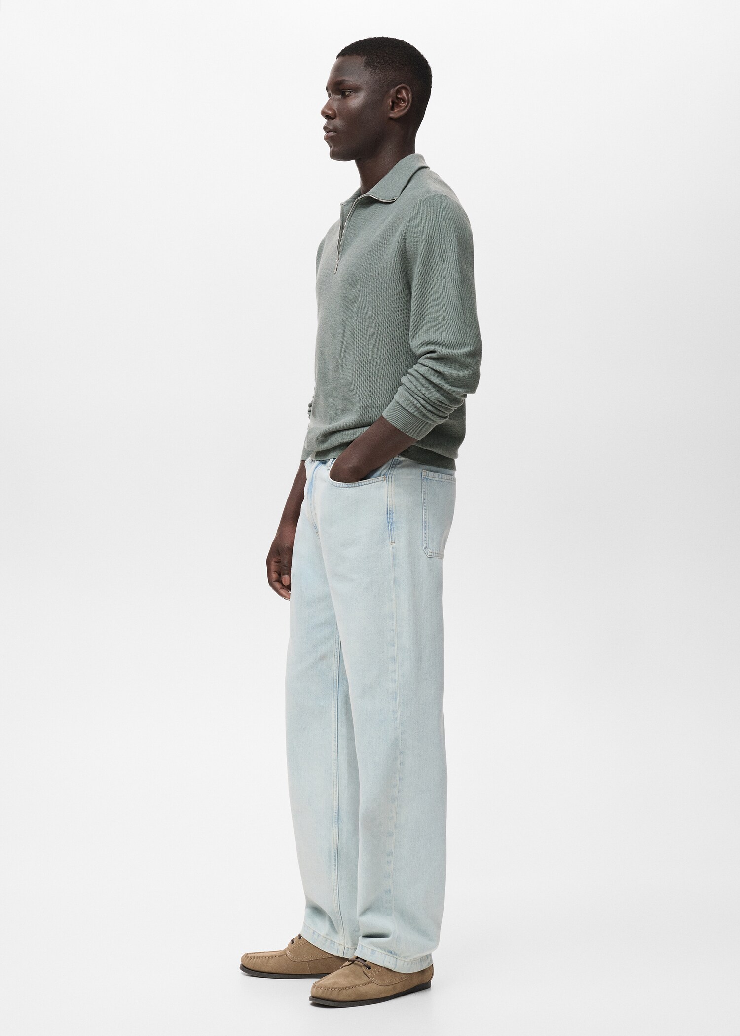 Microstructure sweater with zipper collar - Details of the article 2