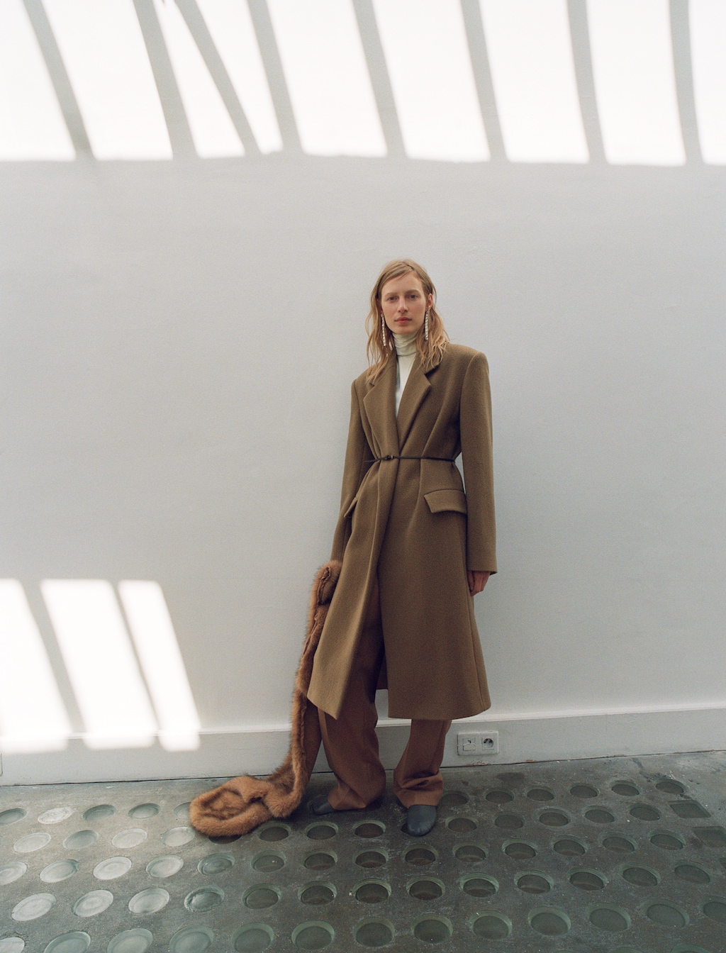 Wool coat with lapels