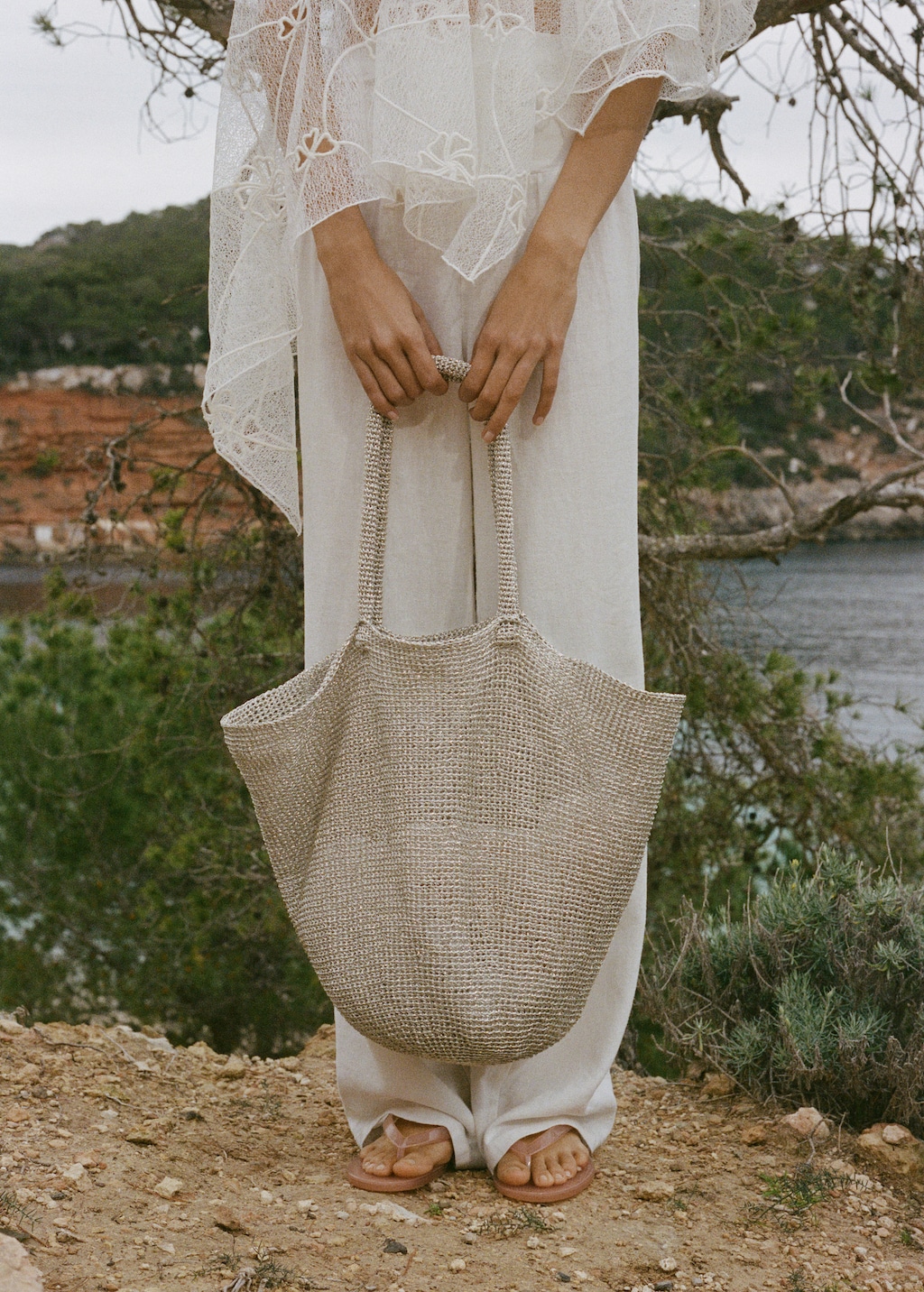 Mesh shopper bag