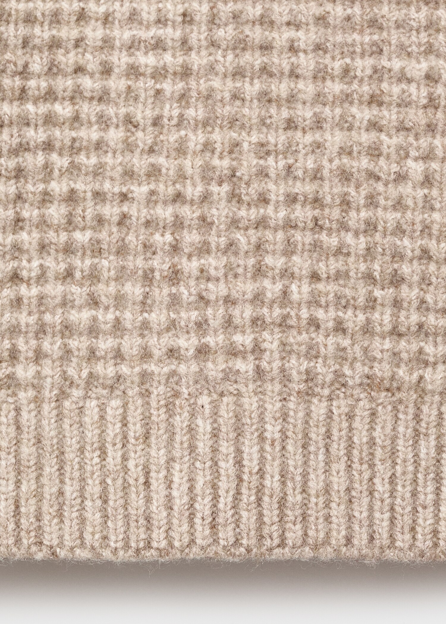 Chunky-knit sweater - Details of the article 0