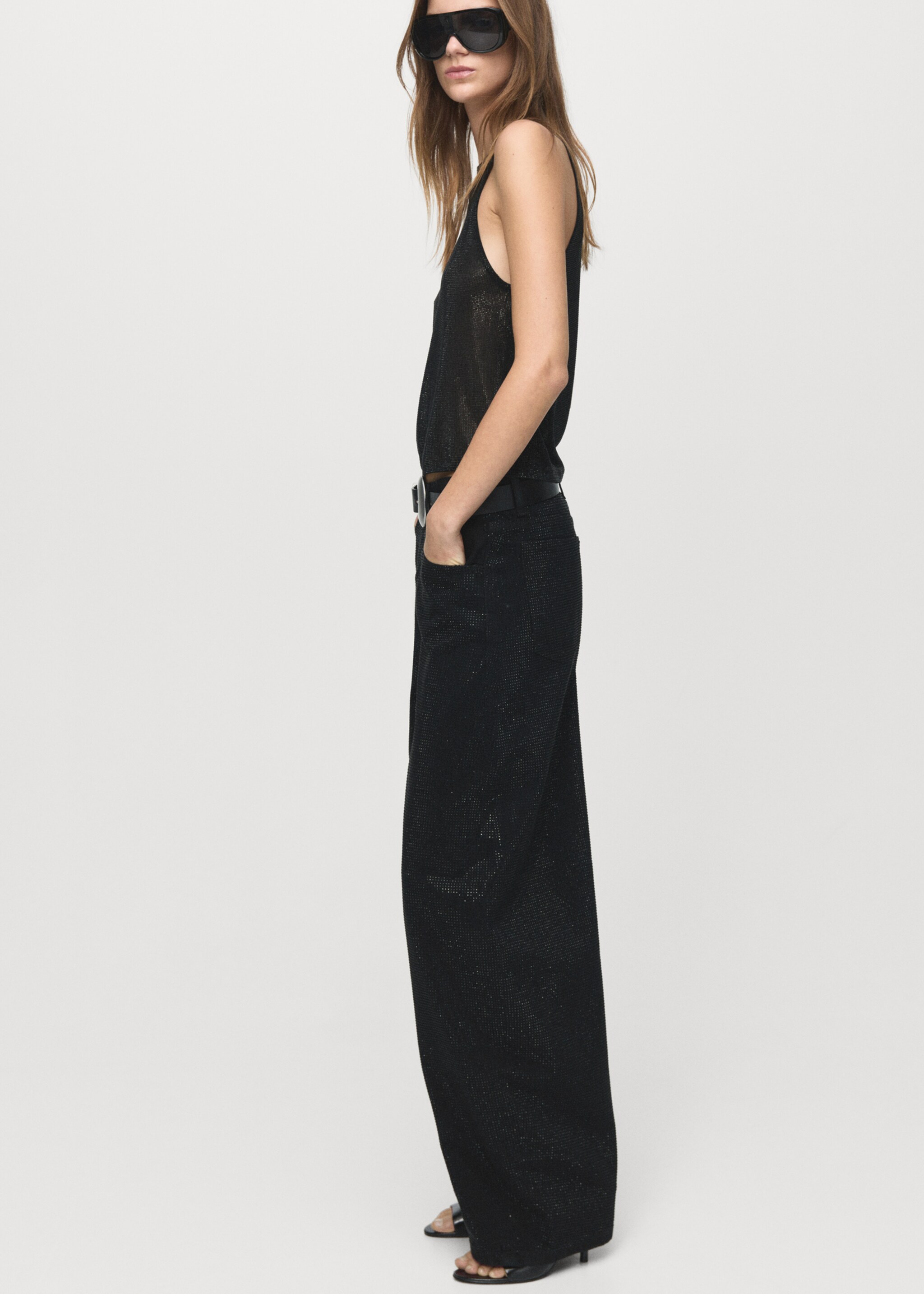 Balloon jeans with rhinestones - Details of the article 2, Black denim. Ref: 17049116-01.