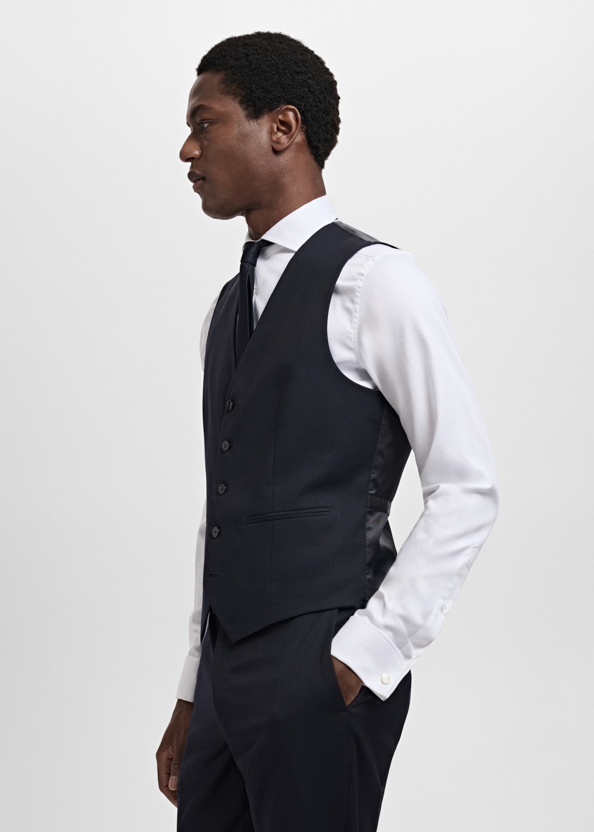 Slim-fit suit waistcoat - Details of the article 2