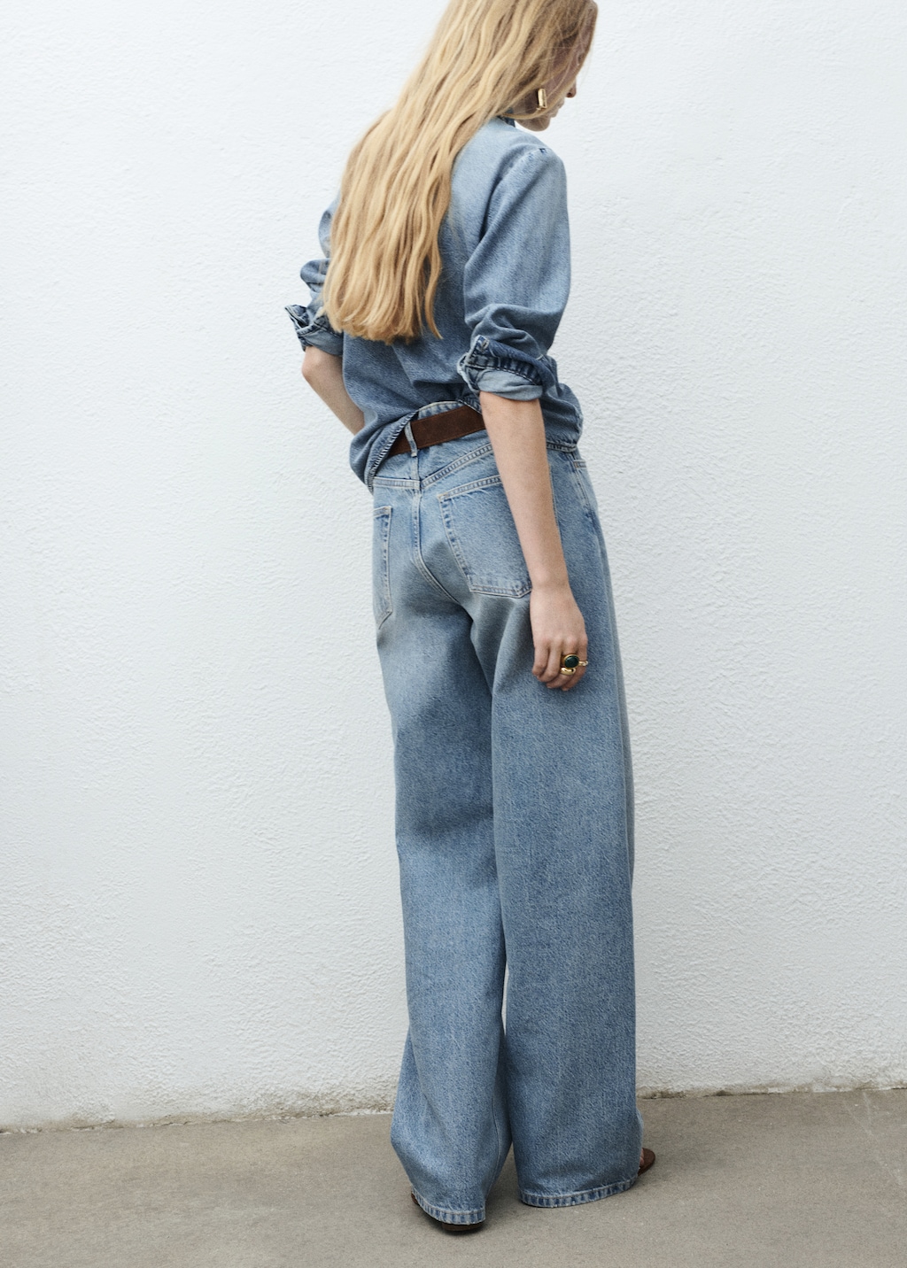Denim shirt with bow