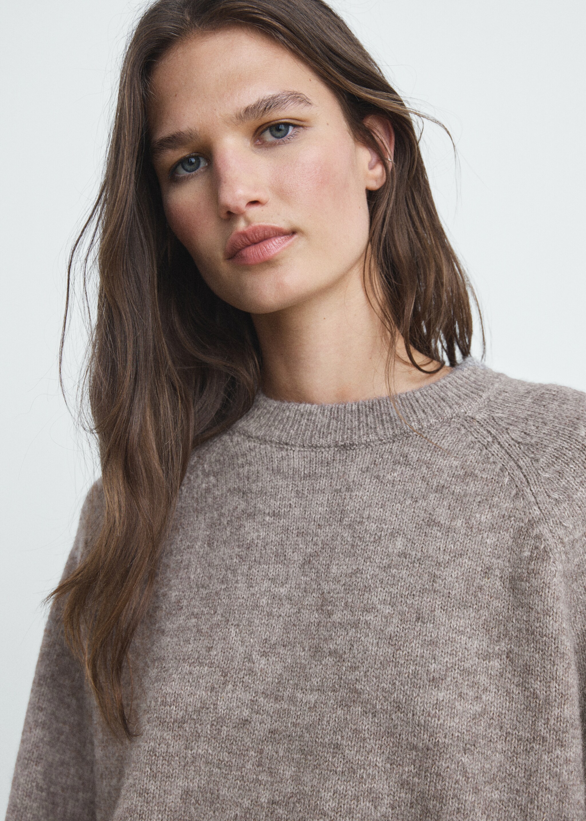 Round-neck knitted sweater - Medium plane, Cognac. Ref: 17054429-01.