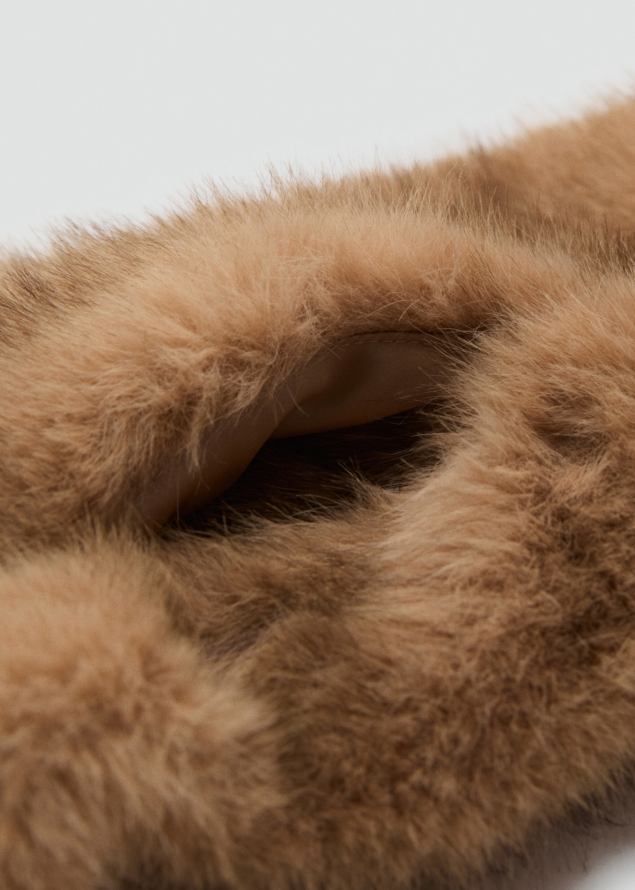Fur-effect scarf - Details of the article 1, Brown. Ref: 17056354-01.